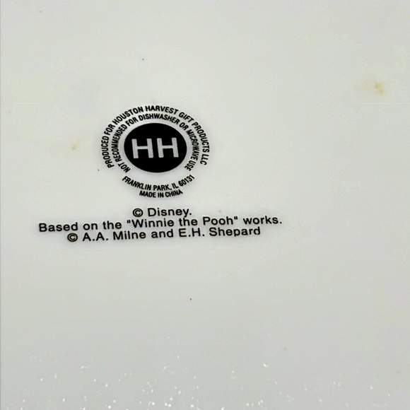 HH Houston Harvest Disney Winnie the Pooh Tea Pot - Bee Piglet Tigger Pooh - Picture 9 of 9